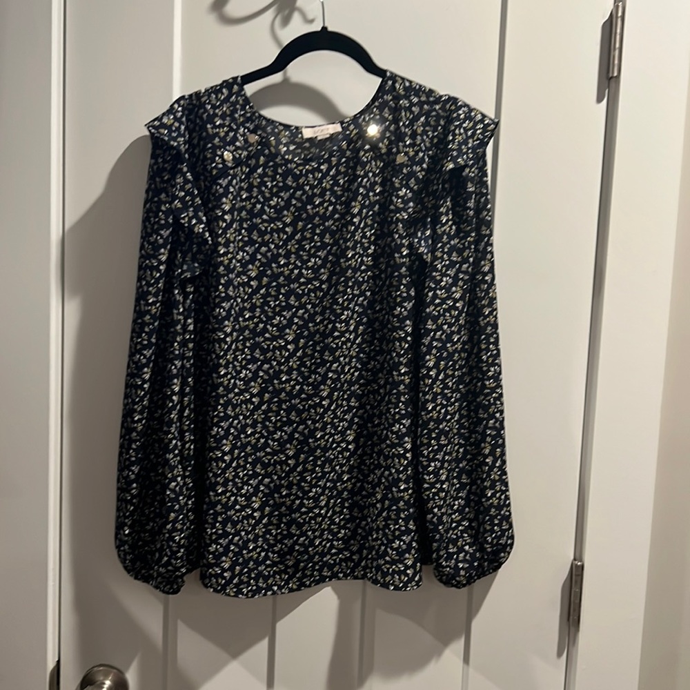 Blouse that is light weight and cute!